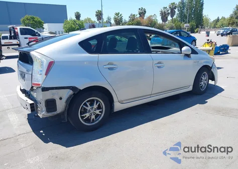 2011 Toyota Prius Three z USA, uszkodzony, nr VIN JTDKN3DU9B1419762